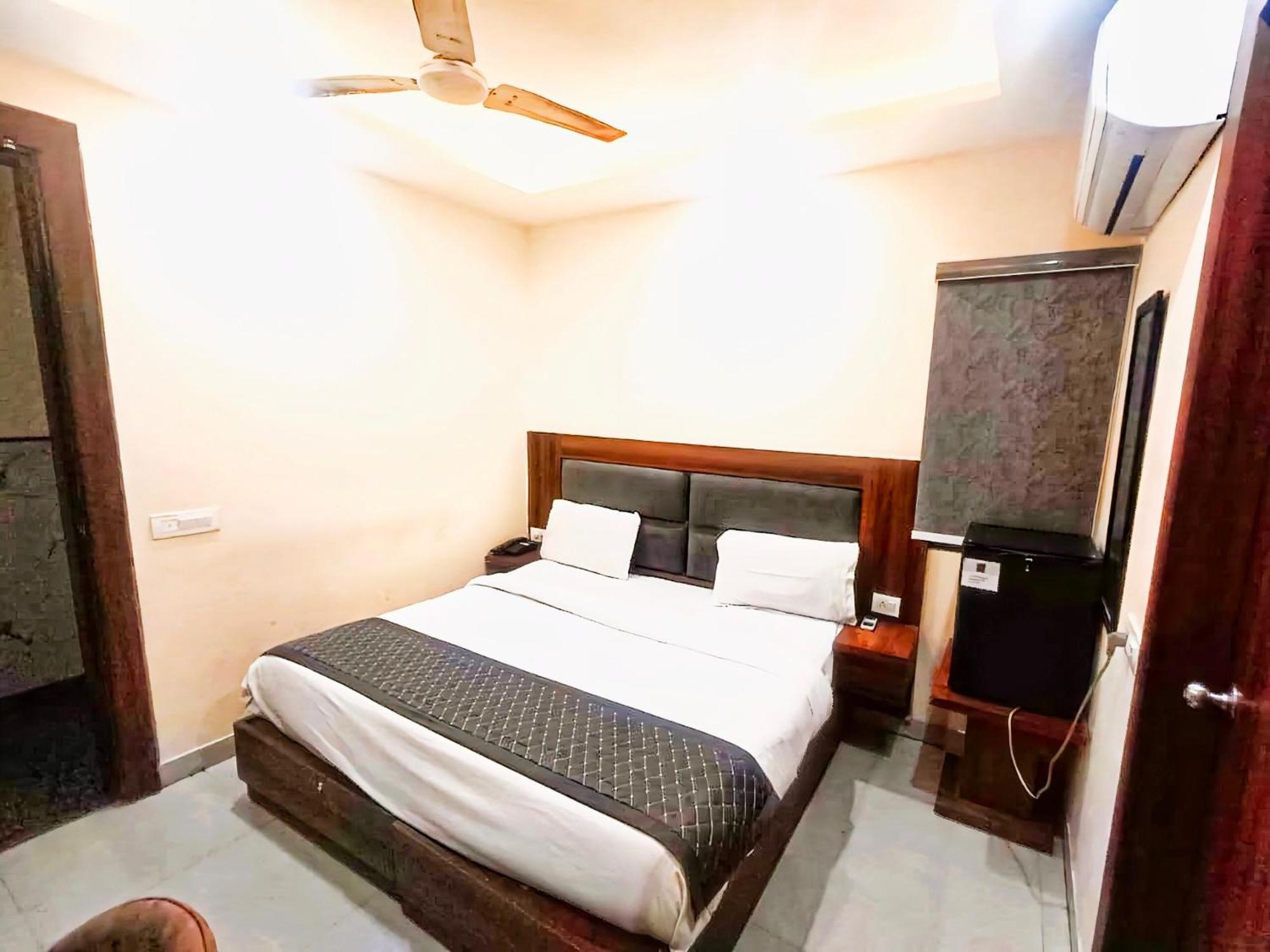 Hotel Shiva International Near By Igi Airport Nova Deli Exterior foto