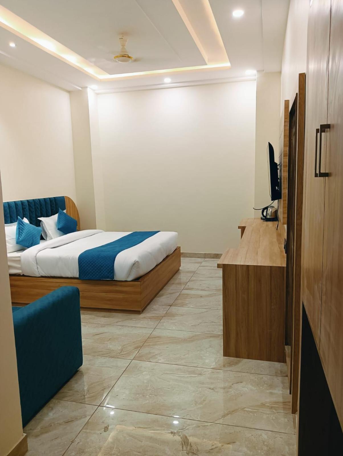 Hotel Shiva International Near By Igi Airport Nova Deli Exterior foto
